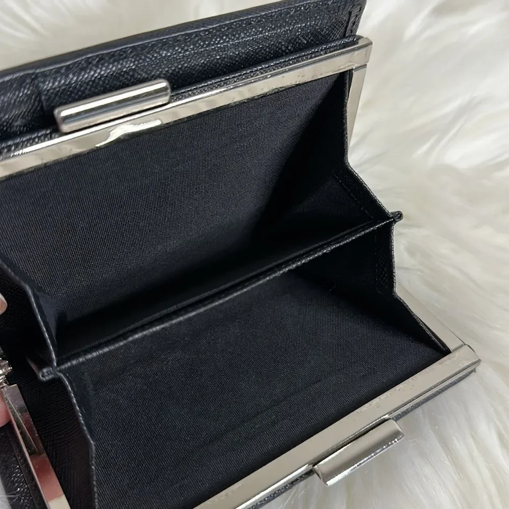 💯Authentic Burberry Short Wallet 🍀